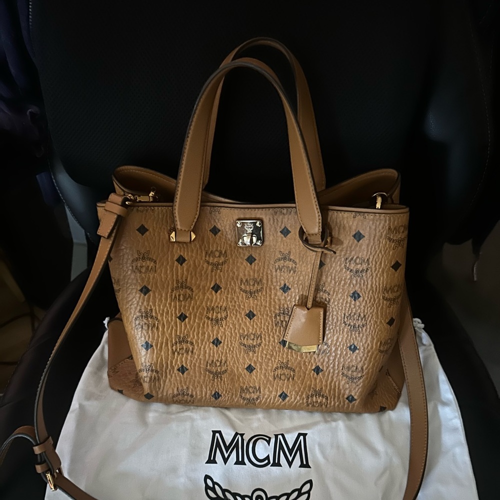 MCM pocketbook